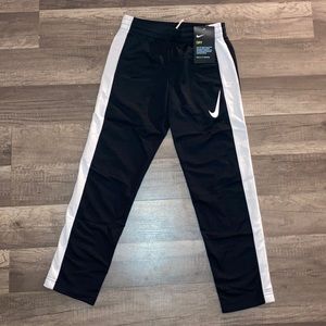 listing-status-banner